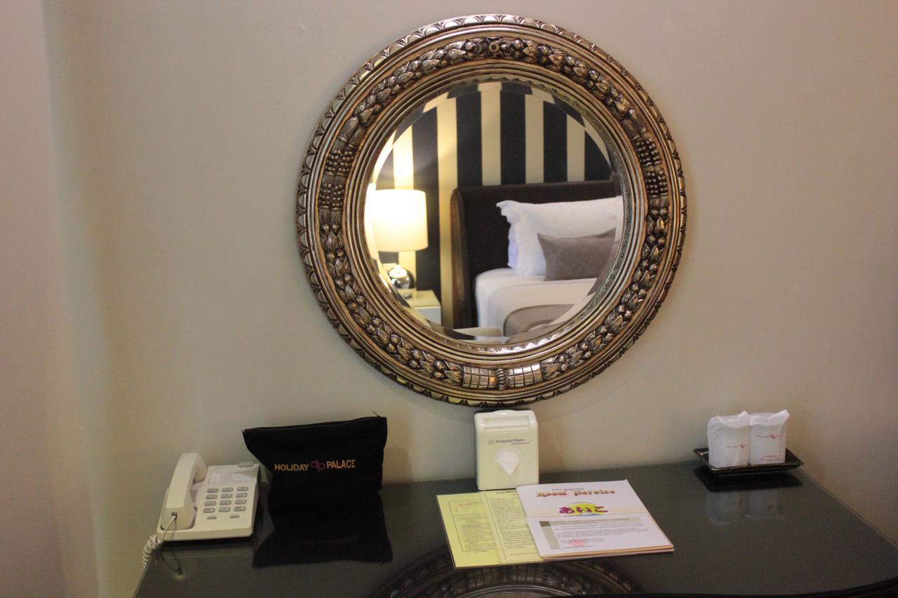 Holiday Palace Ou Chrov Bagian luar foto