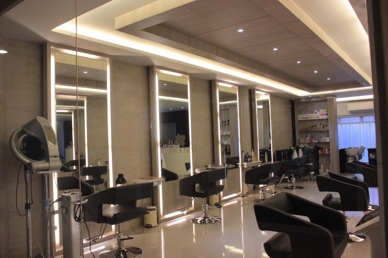 Holiday Palace Ou Chrov Bagian luar foto
