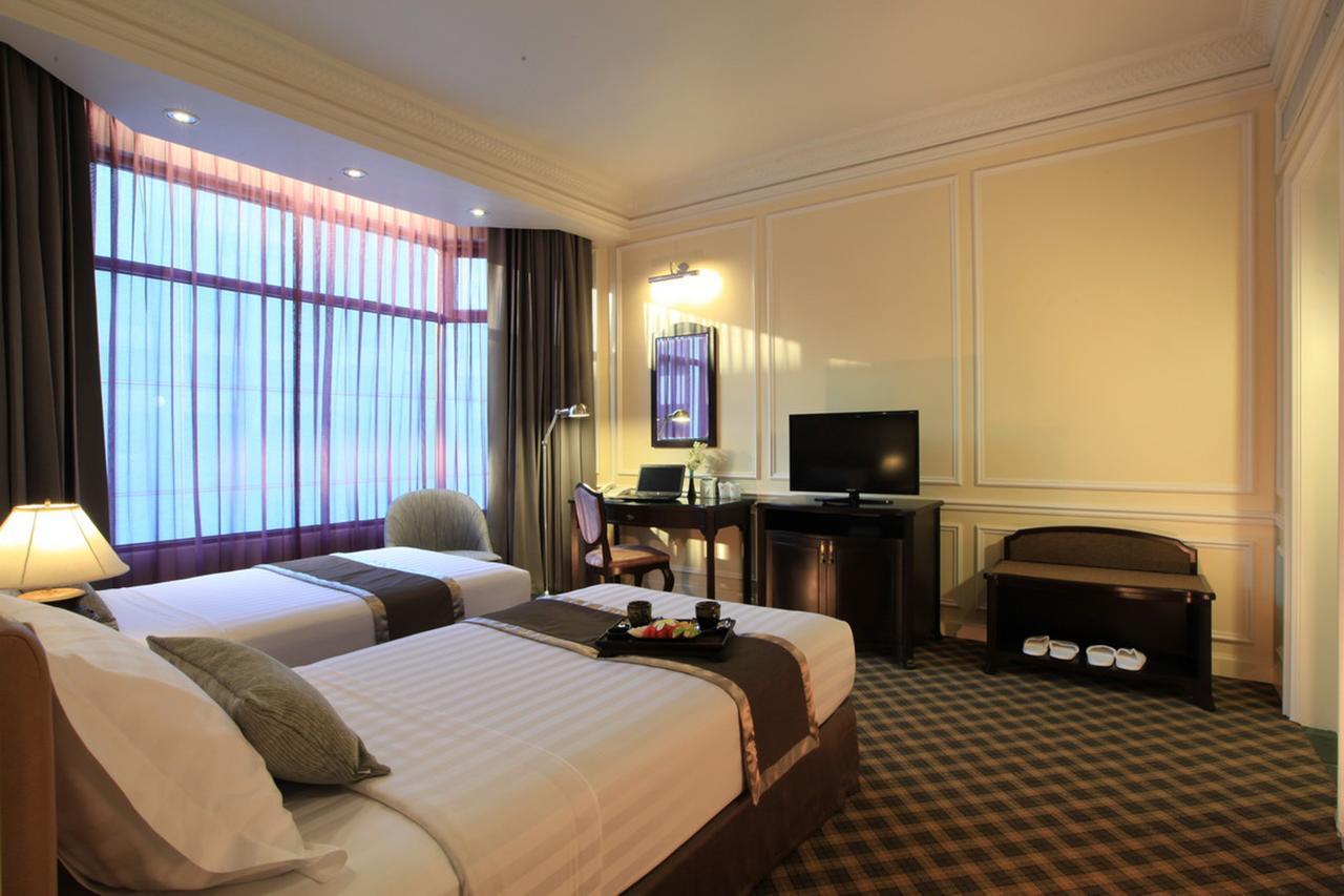 Holiday Palace Ou Chrov Bagian luar foto