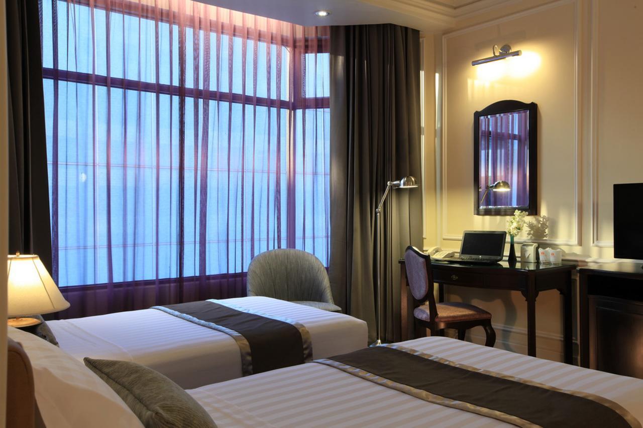 Holiday Palace Ou Chrov Bagian luar foto