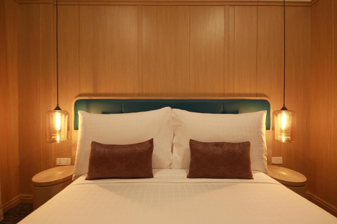 Holiday Palace Ou Chrov Bagian luar foto