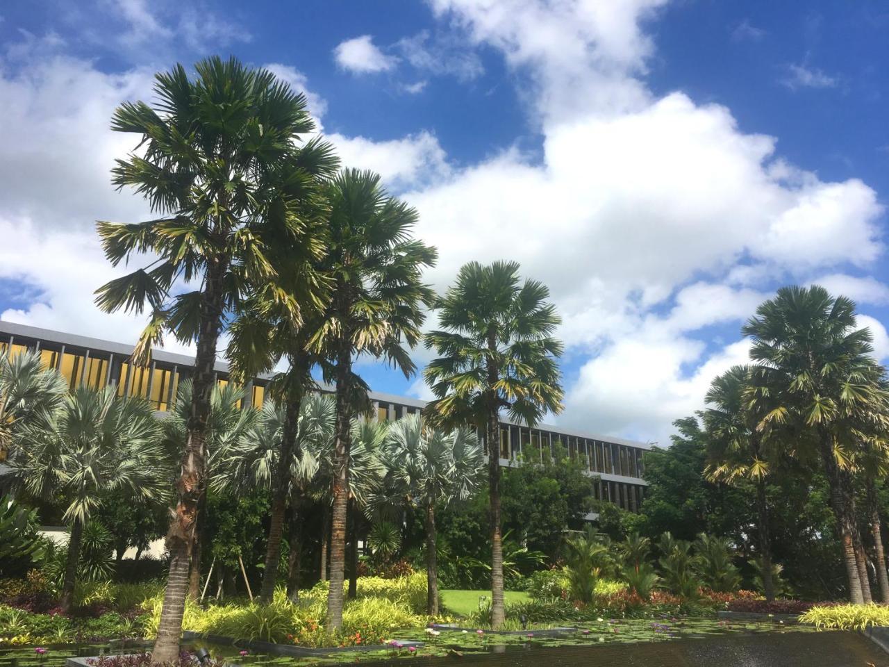 Holiday Palace Ou Chrov Bagian luar foto