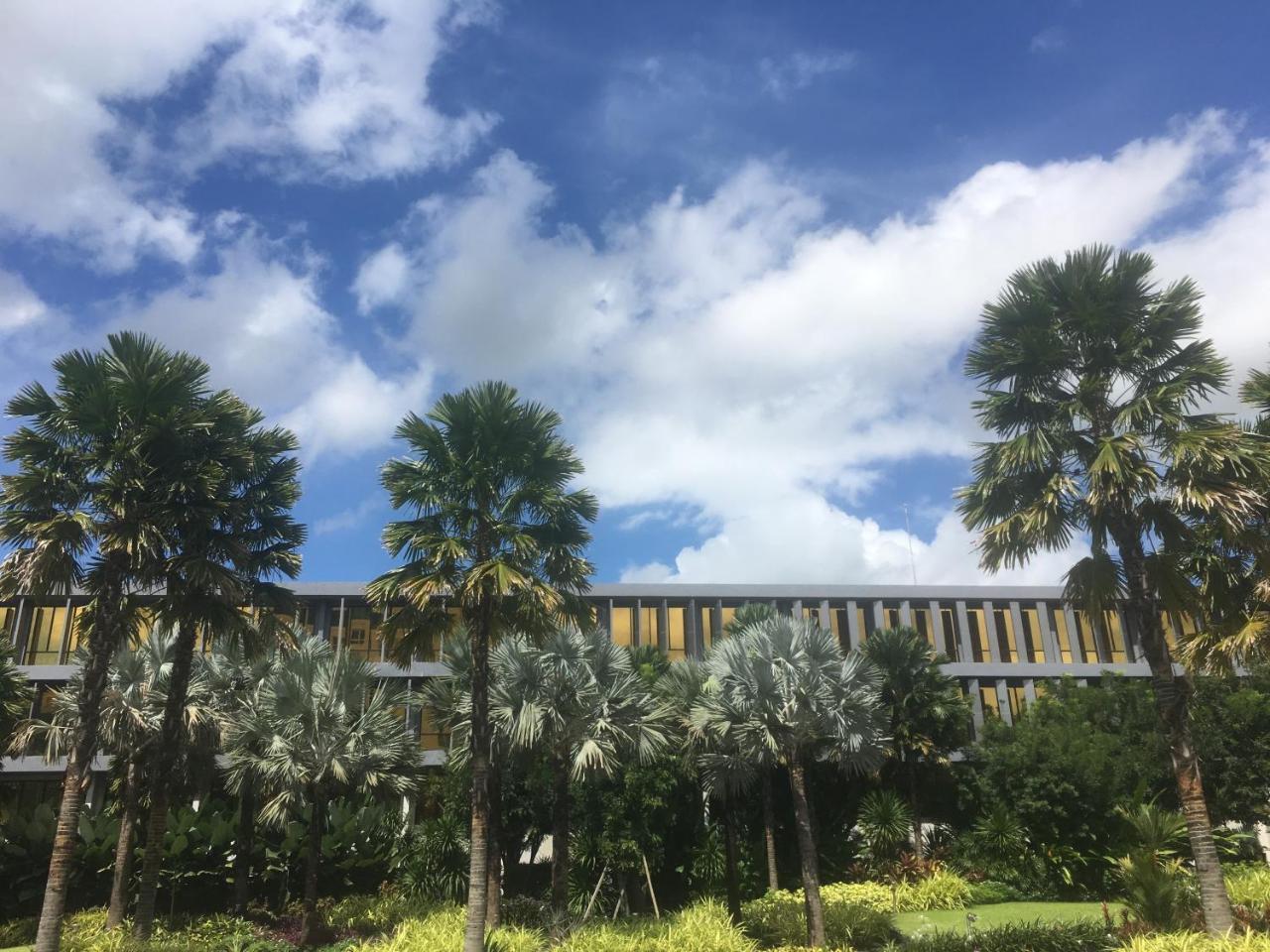Holiday Palace Ou Chrov Bagian luar foto