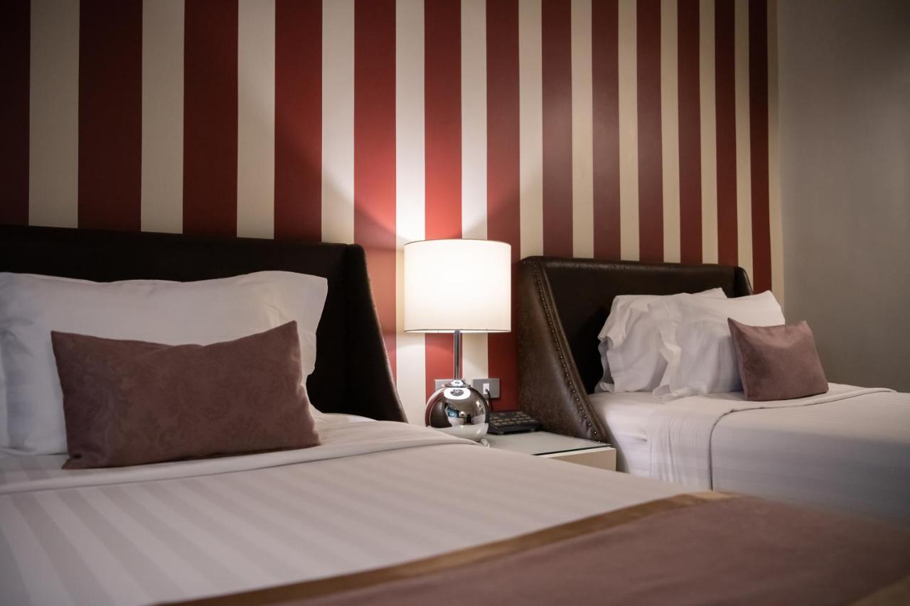 Holiday Palace Ou Chrov Bagian luar foto